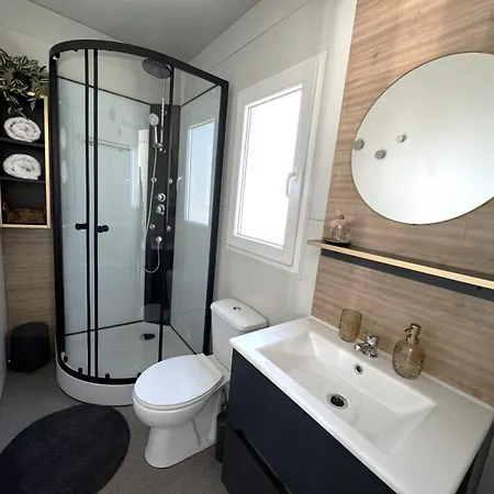 Cosy Modern Mini House 10 By The Sea With Private Terrace In Limoni Camp - Walk To & Local Taverns Sukosan