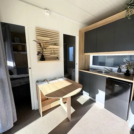 Camping Cosy Modern Mini House 10 By The Sea With Private Terrace In Limoni Camp - Walk To & Local Taverns Sukošan